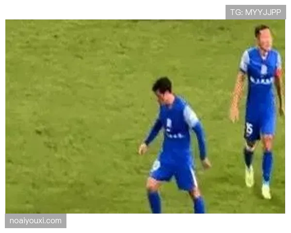 吐口水领红牌合理吗？足球规则如何界定这一犯规处罚