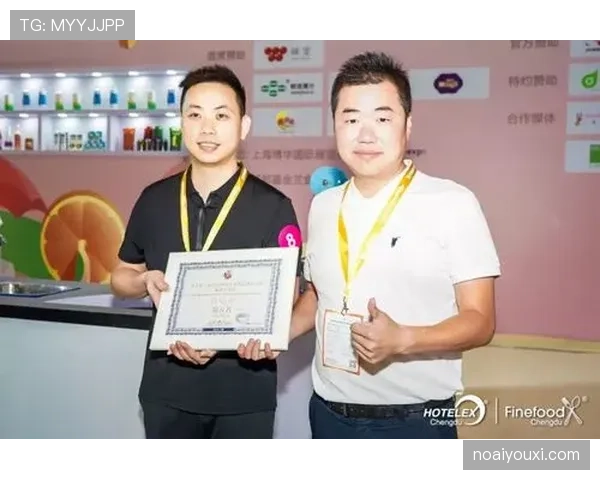 唐佳豪训练完直接去夜店蹦到凌晨？