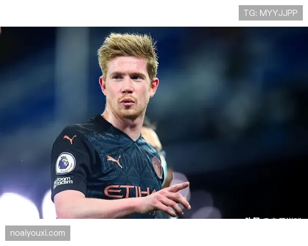 德布劳内与莫德里奇巅峰期的战术角色差异：进攻枢纽与中场节拍器的功能边界